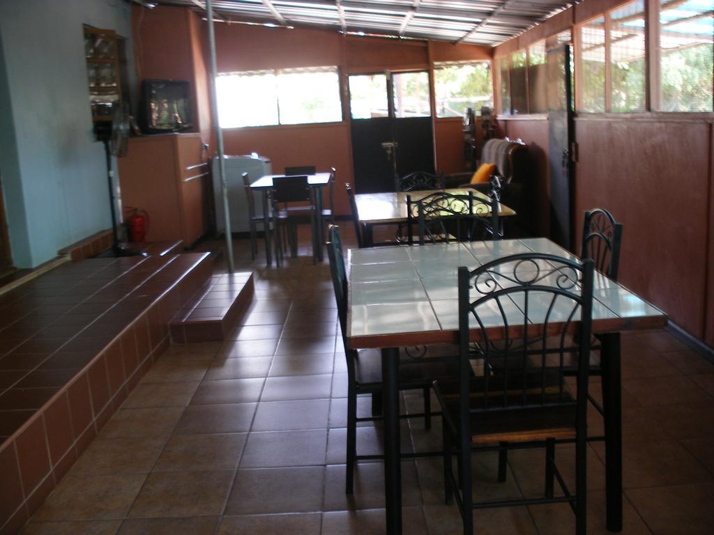 Gloria'S Bed And Breakfast Livingstone Exterior photo